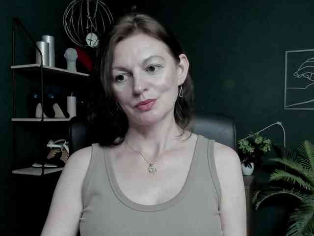 mrsVivian webcam