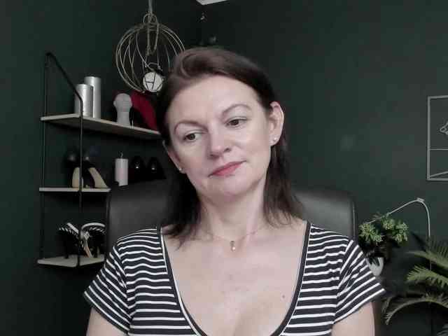 mrsVivian webcam