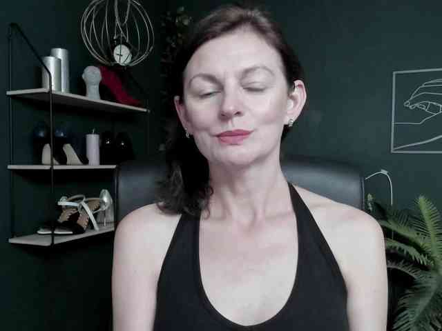 mrsVivian webcam