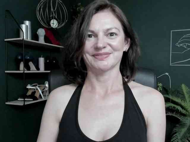 mrsVivian webcam