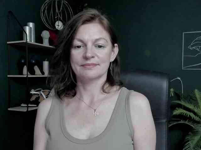 mrsVivian webcam