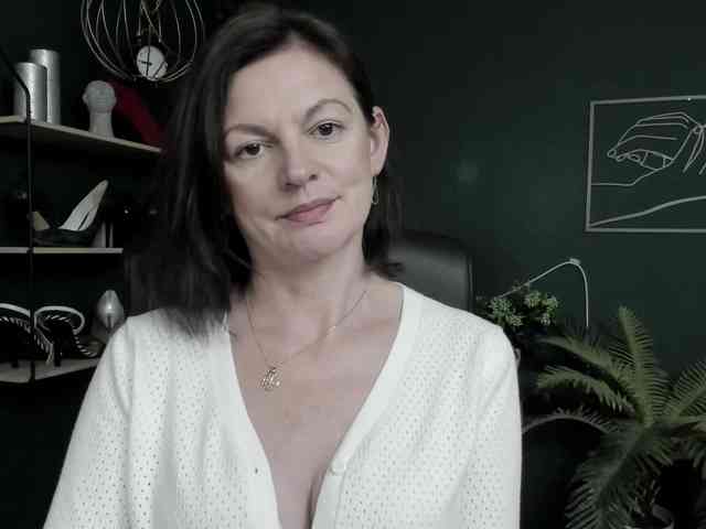 mrsVivian webcam