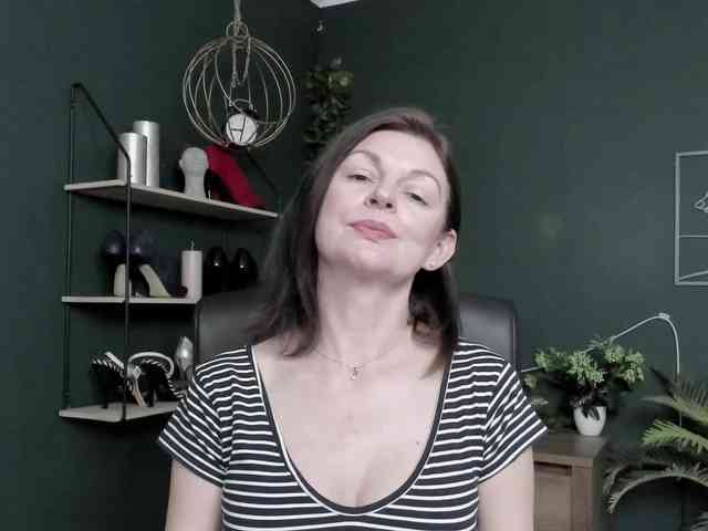 mrsVivian webcam