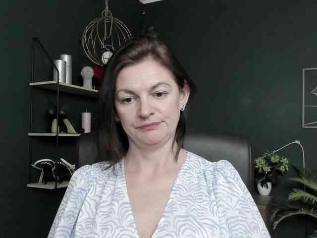mrsVivian webcam