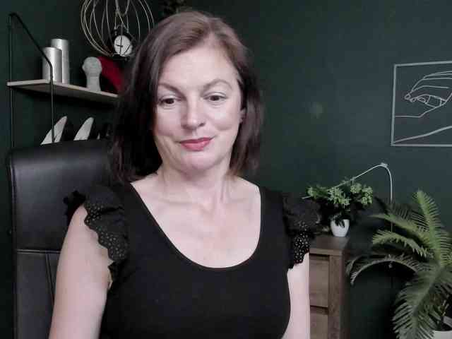 mrsVivian webcam