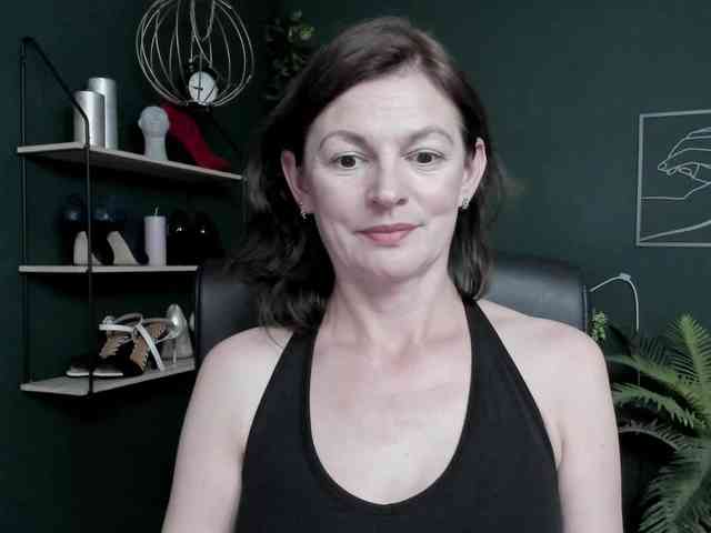 mrsVivian webcam