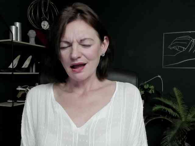 mrsVivian webcam