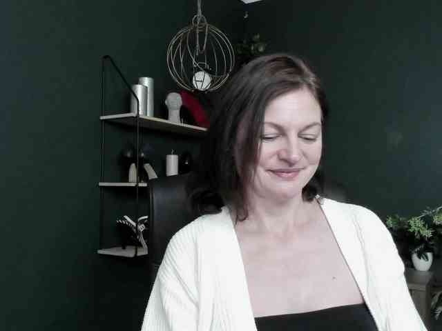 mrsVivian webcam