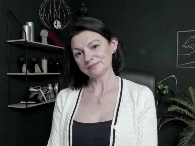 mrsVivian webcam