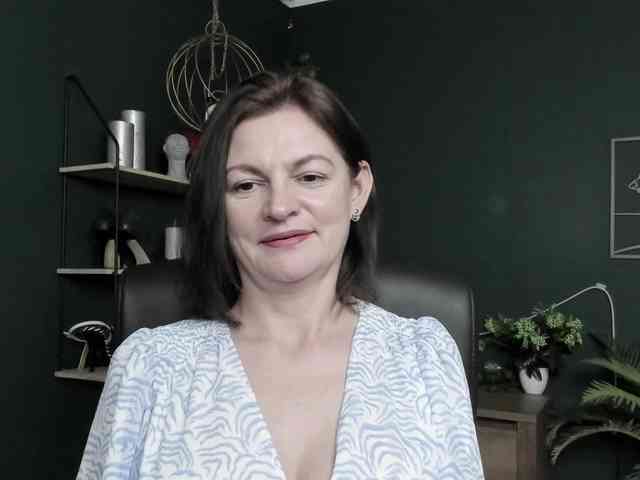 mrsVivian webcam