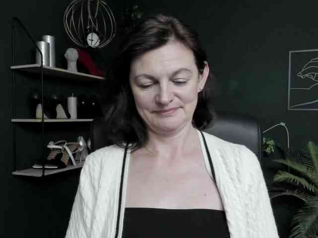 mrsVivian webcam