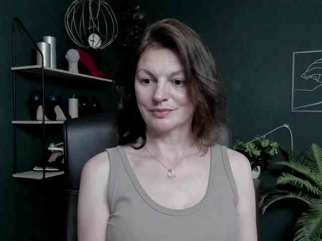 mrsVivian webcam