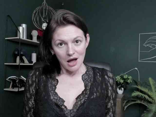 mrsVivian webcam