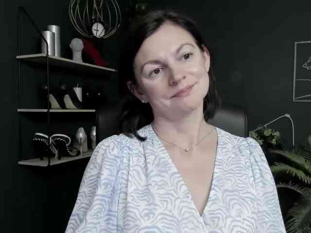 mrsVivian webcam