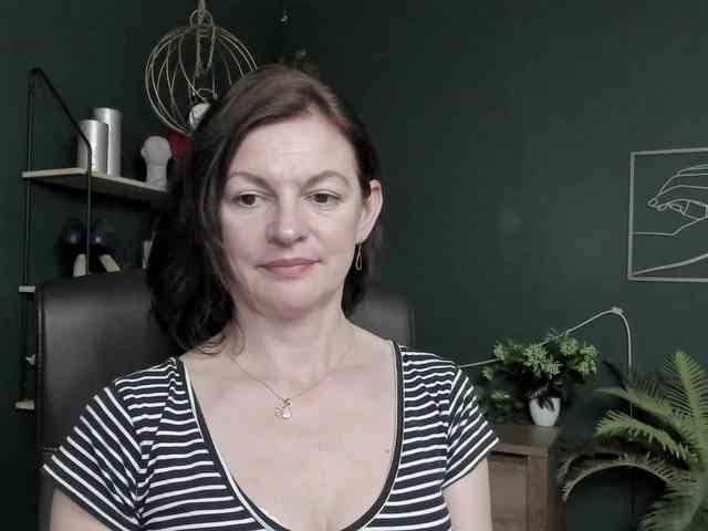 mrsVivian webcam