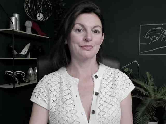 mrsVivian webcam