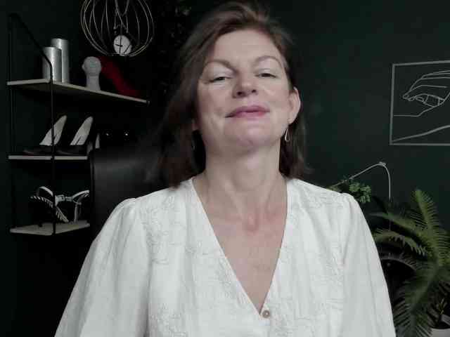 mrsVivian webcam
