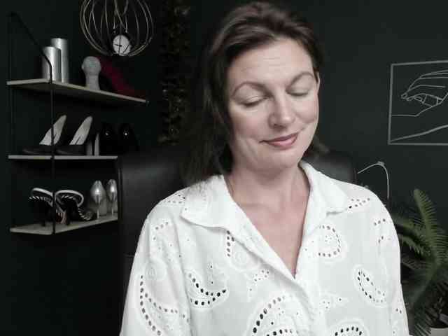mrsVivian webcam