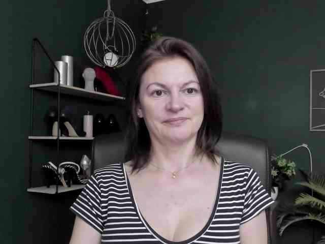 mrsVivian webcam