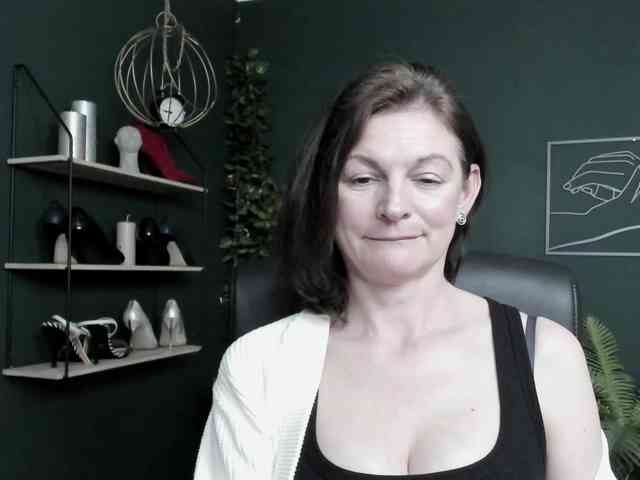 mrsVivian webcam