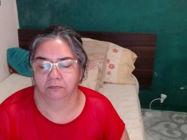 scarlett-dubois live webcam show