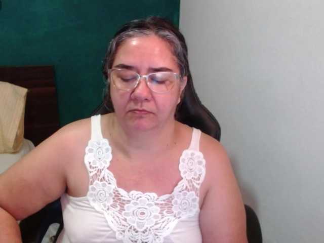 scarlett-dubois live webcam show