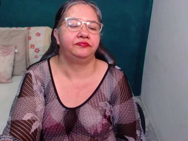 Preview of scarlett-dubois