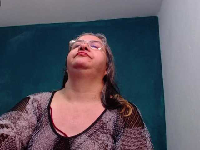 Preview of scarlett-dubois