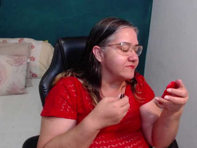 Preview of scarlett-dubois