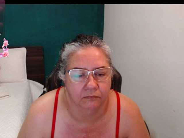 scarlett-dubois, en vivo ahora en BongaCams