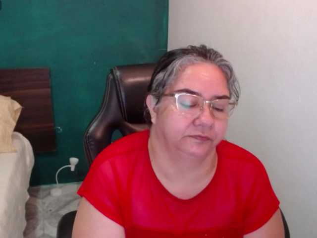 scarlett-dubois live cam on BongaCams