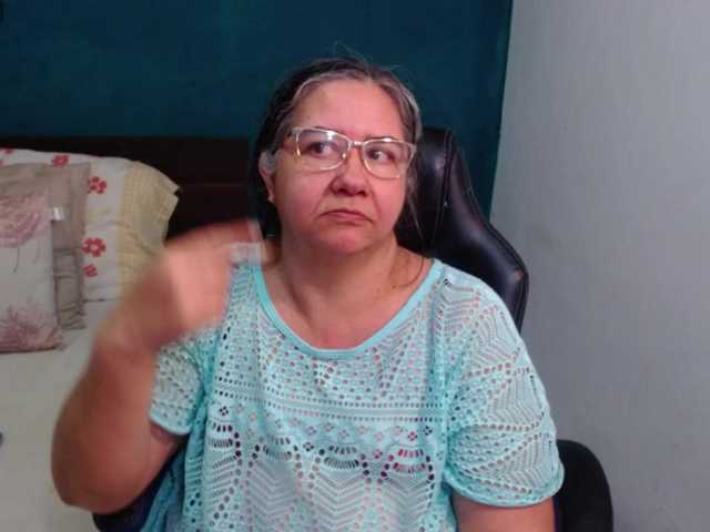 scarlett-dubois live cam on BongaCams