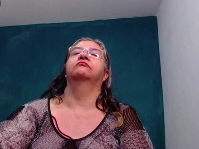 Preview of scarlett-dubois