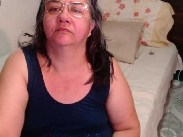 scarlett-dubois live cam on BongaCams