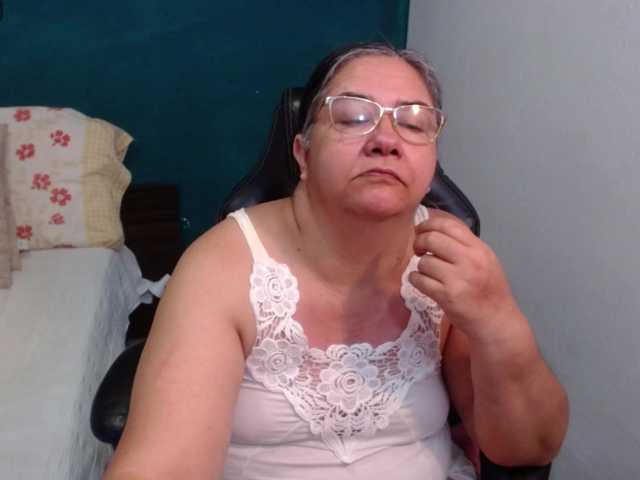 Preview of scarlett-dubois