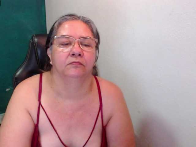 scarlett-dubois live webcam show