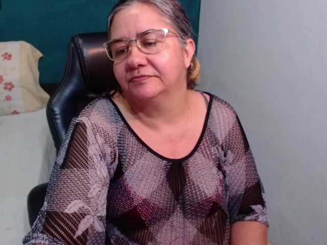 Preview of scarlett-dubois