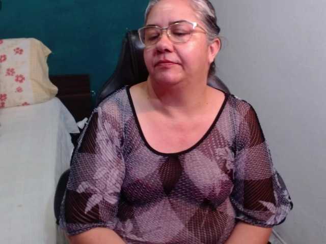 Preview of scarlett-dubois