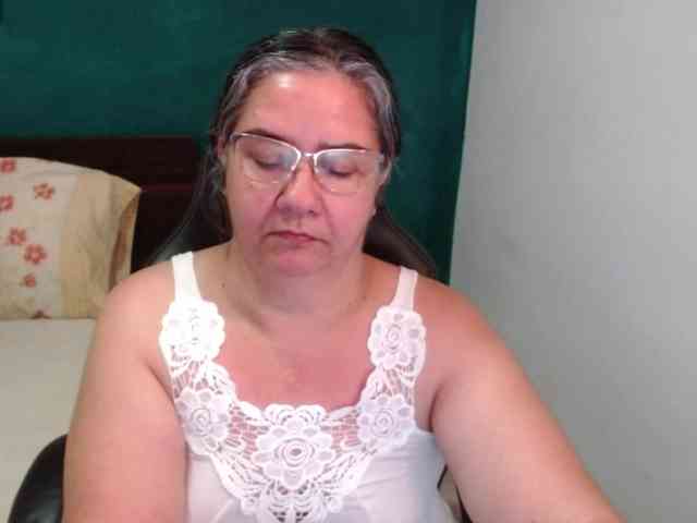 scarlett-dubois webcam