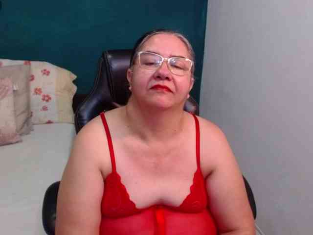 scarlett-dubois webcam