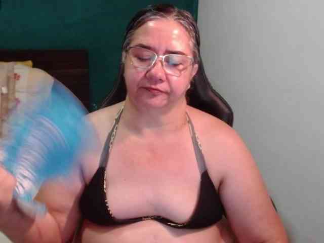 scarlett-dubois webcam