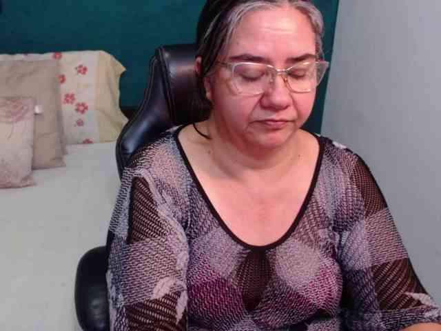 scarlett-dubois webcam