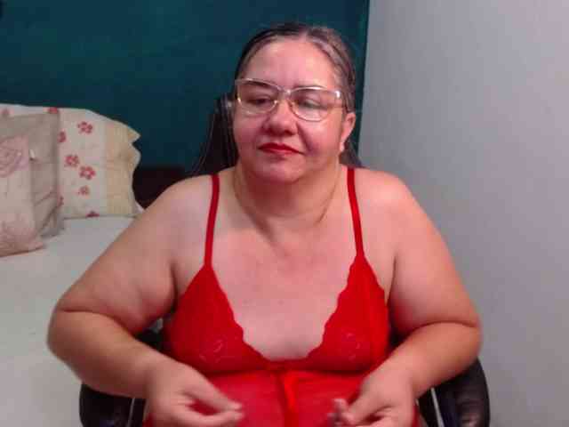 scarlett-dubois webcam