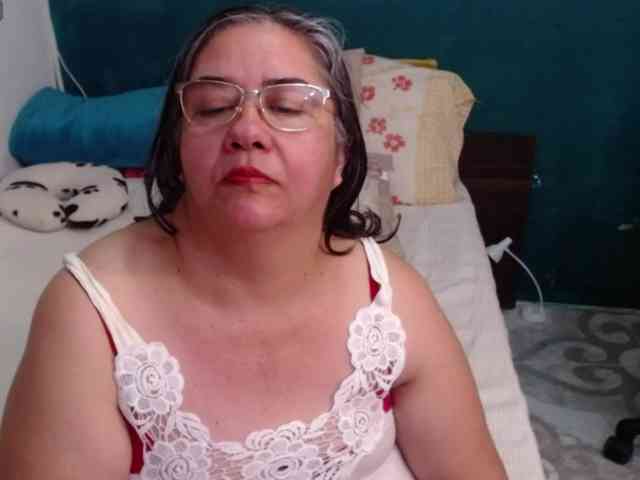 scarlett-dubois webcam