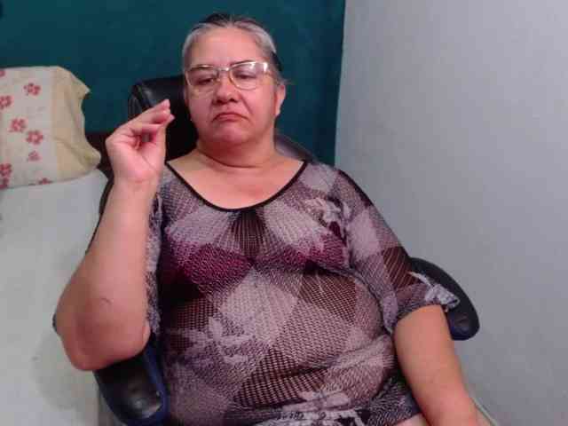 scarlett-dubois webcam