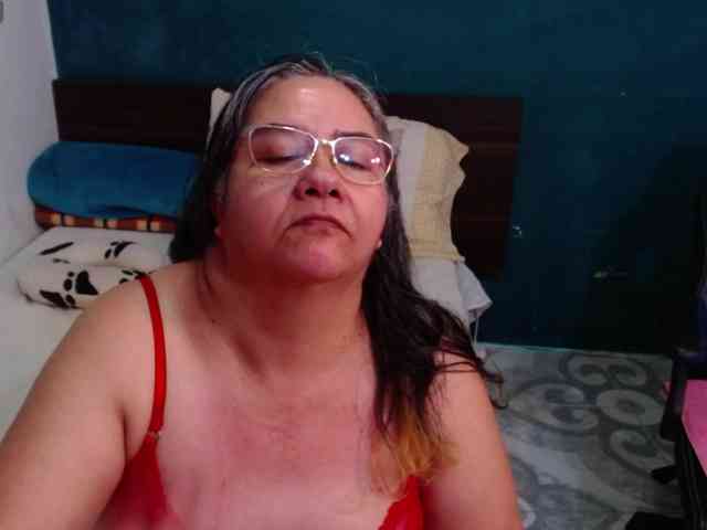 scarlett-dubois webcam