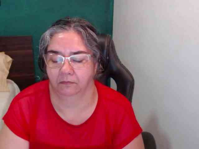 scarlett-dubois webcam