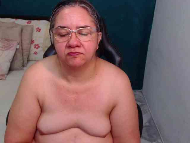scarlett-dubois webcam