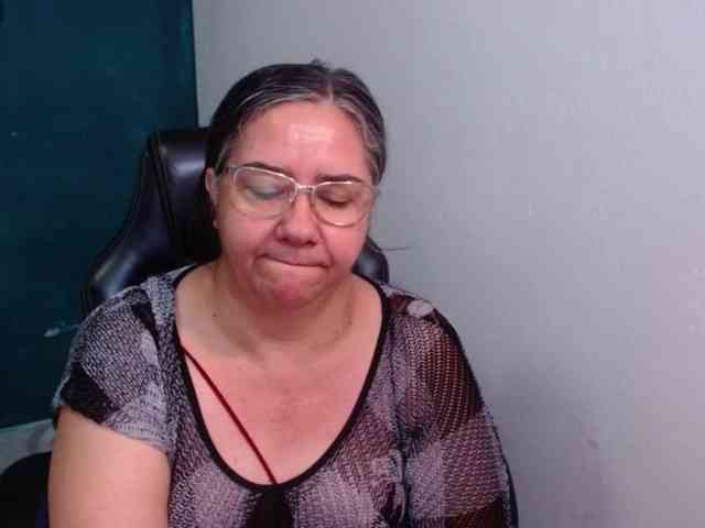 scarlett-dubois webcam