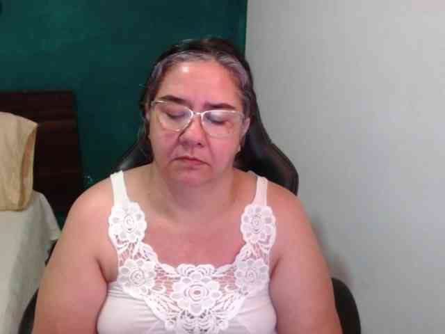 scarlett-dubois webcam